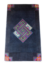 'Shinning Endless Knot', Tibetan Wall-Hanging Art